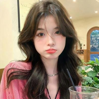 他们在沙漠中灌溉